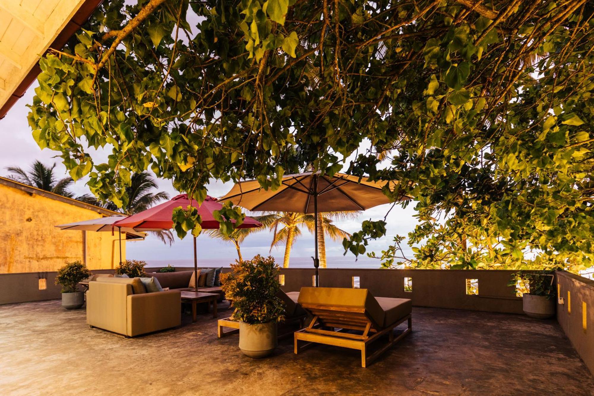 Sea Salt Society Hotel Hikkaduwa Exterior foto